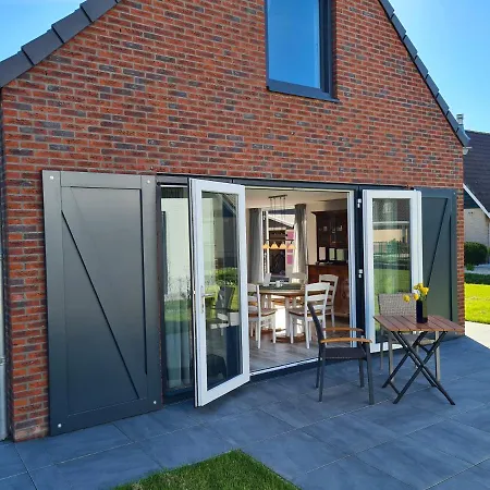 بيت للعطل 69 Op Recreatiepark De Wielen *