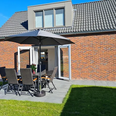 69 Op Recreatiepark De Wielen Feriehus