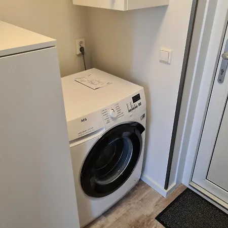 69 Op Recreatiepark De Wielen Feriehus *