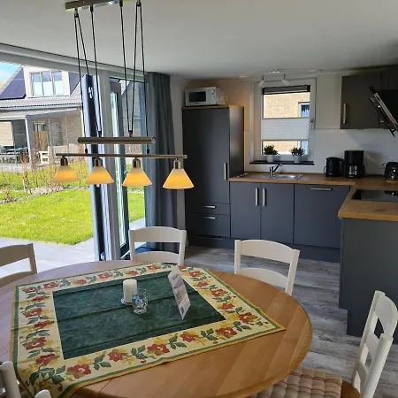 Feriehus 69 Op Recreatiepark De Wielen *