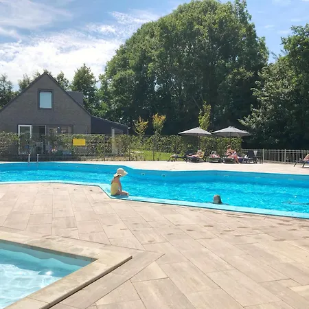 69 Op Recreatiepark De Wielen Holiday home