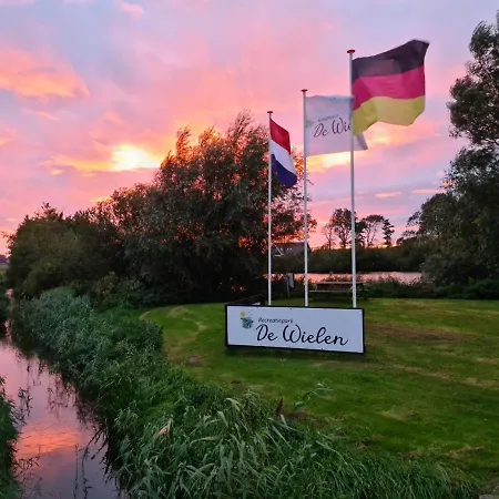69 Op Recreatiepark De Wielen 펜션 신트 마르턴