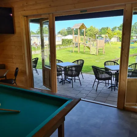 Feriehus 69 Op Recreatiepark De Wielen *